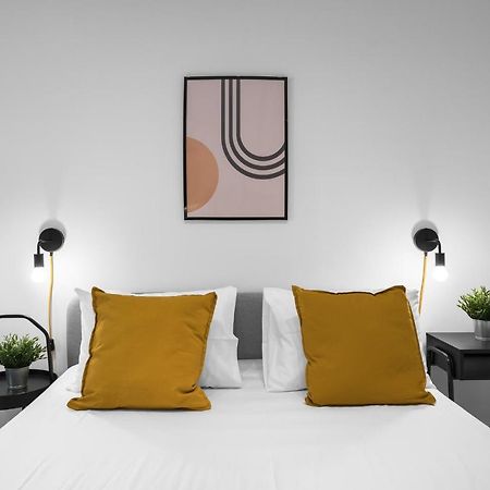Breez Apartments, The Luxury Suites Салоники Экстерьер фото